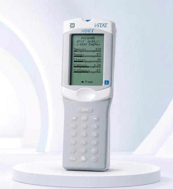 The Abbott i-STAT System جهاز غازات الدم