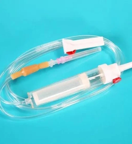 جهاز نقل دم مع فلتر معقم (Blood Transfusion Set)