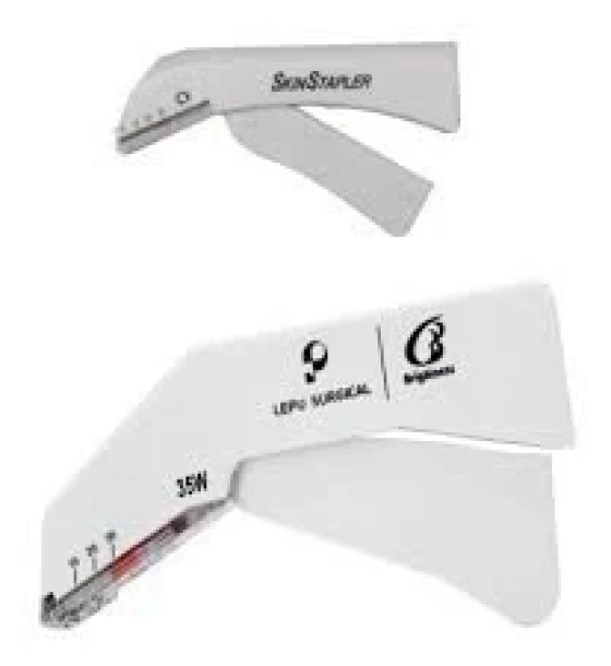 دباسة جراحية جلدية ذات استخدام واحد (Skin Stapler)