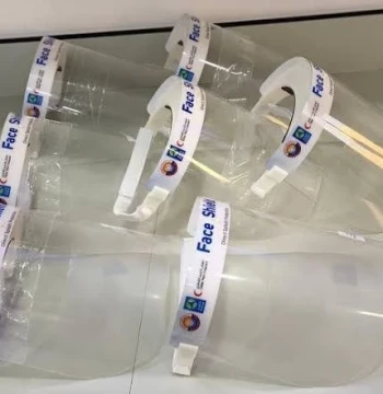 واقي وجه بلاستيكي شفاف (Medical Face Shield)